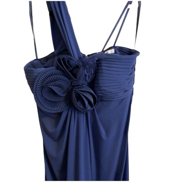 Max and Cleo Evening Gown Size 8 Rosette One Shoulder Cadet - Picture 6 of 9